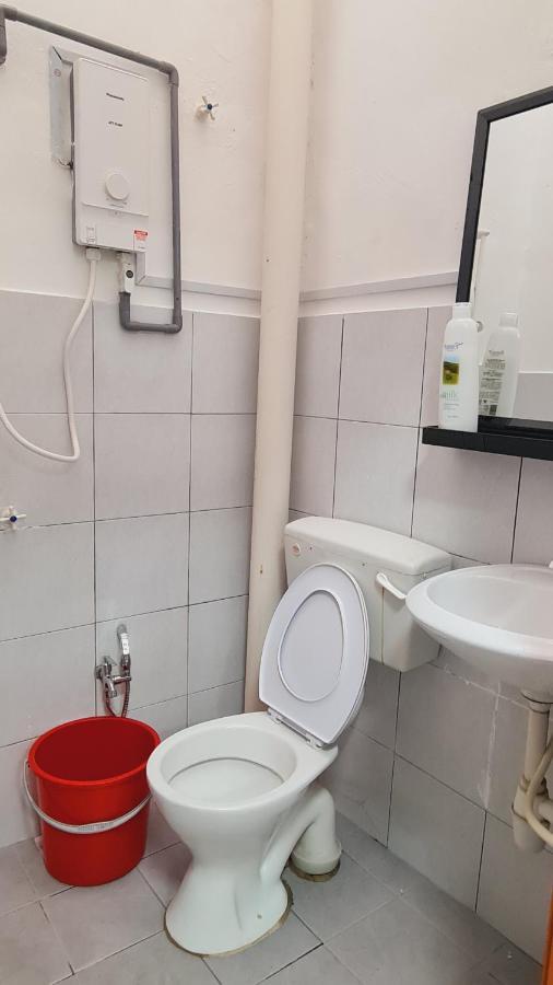 バンティング Anjung Klia House 72 With Neflixヴィラ エクステリア 写真